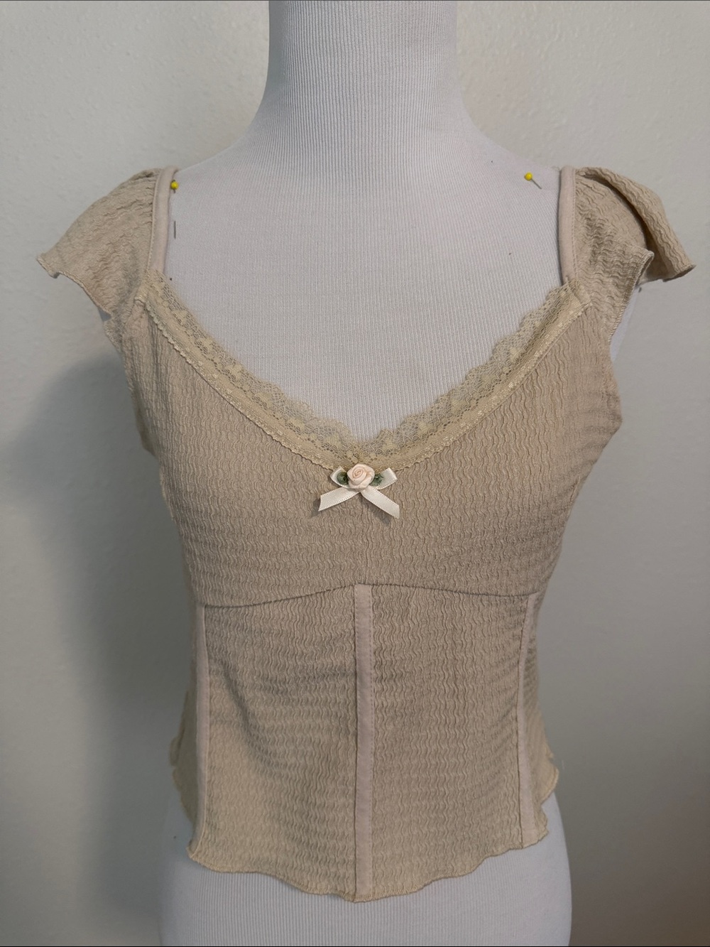 Full Tilt Cream Lace-Trim Camisole with Rosette Bow